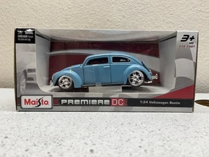 Maisto Premiere DC Volkswagen Beetle 1:24 Die-Cast Scale Model, Hot Rod Blue - Picture 1 of 7