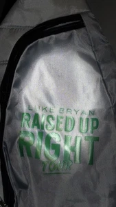 Luke Bryan Raised Up Right Tour- VIP Crossbody Bag Back pack VIP Zipper New Xmas - Picture 1 of 4