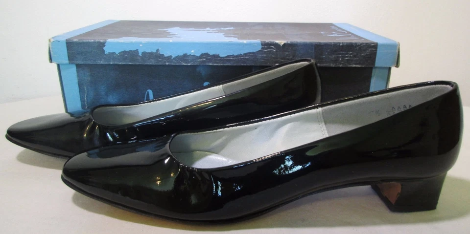 Antique Vintage Mr. Easton Black Patent Pumps Heels Dress Shoes With Box 7.5  - Image 1 of 4