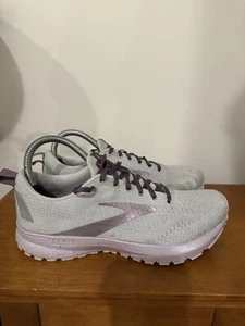 Zapatos deportivos para correr Brooks Revel 4 para mujer Oyster/Lila/Moonscape talla 7,5 B EE. UU. - Imagen 1 de 7