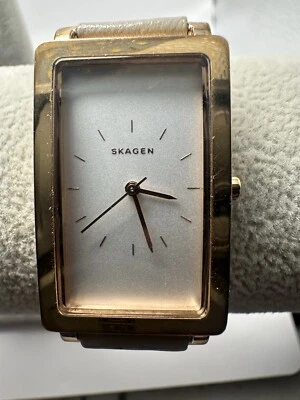 Reloj Skagen SKW2503 Damas Hagen Batería Nueva 22MM 7.5" Correa Cuero T69 Foto 1 de 4
