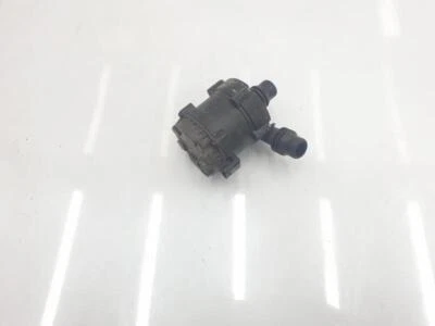 11518638237 BOMBA AGUA 0392024063 1755423 BMW SERIE 7 G11G12 740LI 2015 Foto 1 de 4