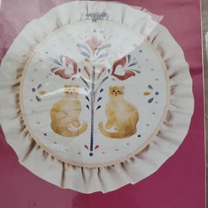 Vintage 80er Designs für die Nadel gesteppte Schablone Kit mit 8" Rahmen Reifen 5003  - Bild 1 von 5