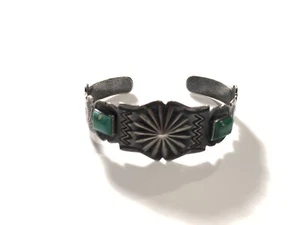 Vintage Fred Harvey Era Sterling Silver Green Turquoise Whirling Log Cuff - Picture 1 of 9