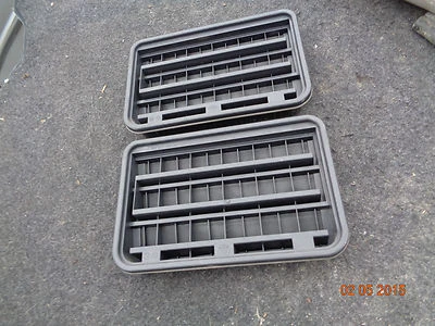 VENTILACIÓN RESPIRADOR MALETERO BMW E90 E92 335i 328i 330i 640i 335d E46 M3 M6 M5 F10 550i Foto 1 de 4