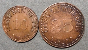 Chicago (IL), Subway Café, 1935 Schlitz, 10-25, längste Bar der Welt. - Bild 1 von 2