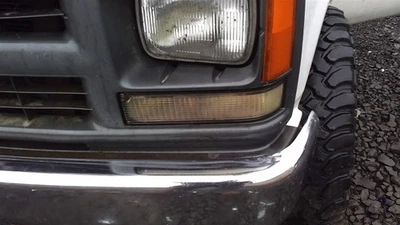 Luz de esquina/estacionamiento del conductor para camioneta Chevrolet 3500 88-02 31496328 Foto 1 de 4