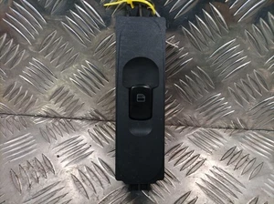 Mercedes Sprinter 906 (2006-2017) Window Adjuster Switch Left A9065451913 - Picture 1 of 7