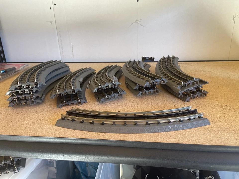 MTH Electric Train Track - Lot Of 15 Curved - Image 1 of 4
