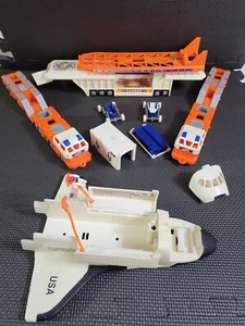 Transportador del transbordador espacial Mattel Hot Wheels NASA 1997 ¡NO completo! - Imagen 1 de 24