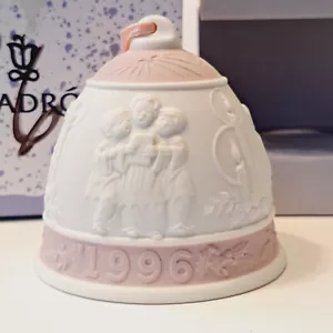 Lladro Porzellan 1996 Weihnachtsglockenornament #16297 in OVP - Bild 1 von 15