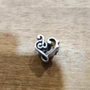 Authentic Sterling Silver Heart Treble Clef Charm 798346 CHARM ONLY - Picture 1 of 1