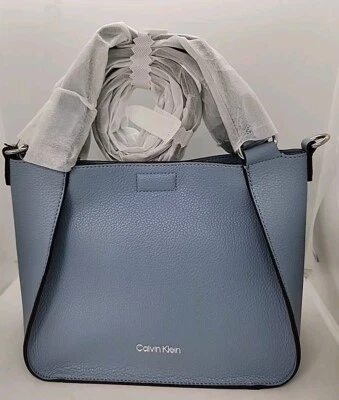 НОВАЯ сумка-ведро Calvin Klein Rita. Синий 8 «H x 9,5» W x 5» D - Изображение 1 из 4