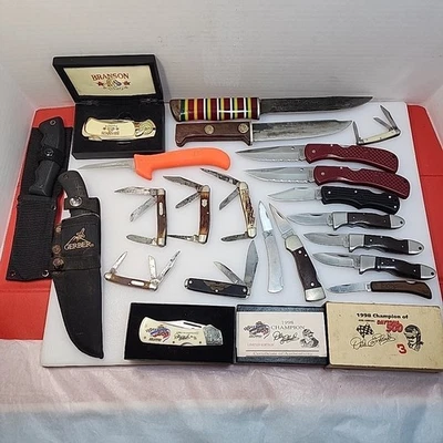 Lote de cuchillos Grandpas Junk Drawer EE. UU. de colección estuche Gerber Schrade Western Imperial Foto 1 de 4
