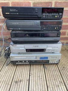Lotto Lavoro Lettori VHS Sharp Panasonic Vintage - Foto 1 di 13