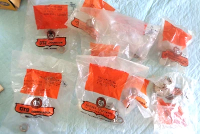 New In Package / NOS CTS RV4LAYSA104A Potentiometer 320 LT 3 WATTS 100K Ω - Image 1 of 4