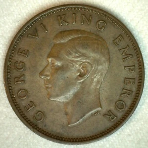 1944 New Zealand Half Penny Bronze Coin Hei Tiki 1/2 Cent Extra Fine Circulated - Picture 1 of 2
