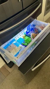 Fridge/freezer ice maker - Picture 1 of 4