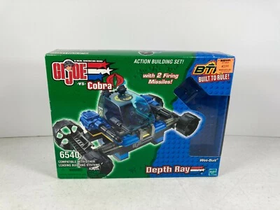 GI Joe vs Cobra 6540 BTR Built to Rule Depth Ray with Wet Suit - Image 1 of 4