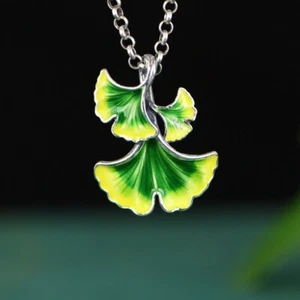 I05 Colgante Hoja Gingkgo Verde Amarillo Plata de Ley 925 - Imagen 1 de 5