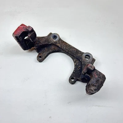 Soporte pinza freno delantero 99-05 VW Jetta GLI Audi A4 B5 GTI Foto 1 de 2