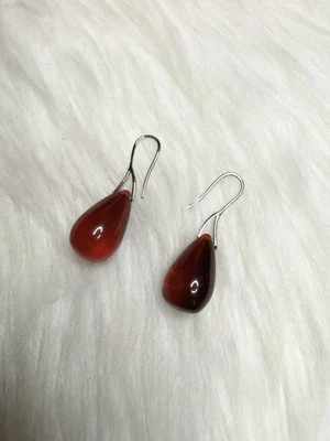 Pendientes colgantes rojos en forma de lágrima Pendientes de vacaciones Nuevos Foto 1 de 2