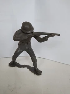 Louis Marx 1963 6"  WW2 German Soldier - Picture 1 of 6