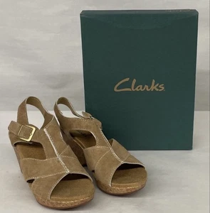 Clarks Damen-Keilsandalen Größe 7,5 camel hellbraun Leder Wildleder zehenfrei NEU - Bild 1 von 10