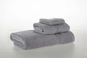 Bath Towel - Picture 1 of 5