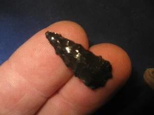 NICE Authentic Oregon GEM Bird Point Arrowhead, Ancient Indian Artifact, #O08 - Picture 1 of 3