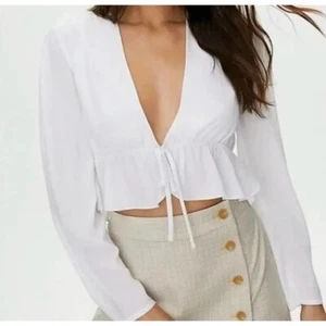 Sunday Best Aritzia Kaia Damen-Oberteil Krawatte vorne Rüsche weiß Größe XS - Bild 1 von 9