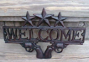Rustic Guns Stars Cast Metal Welcome Sign Cowboy Six Shooters Western Ranch 13" - Picture 1 of 5