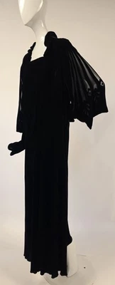 GOTHIC ART DECO LATE 1920’S VOIDED SILK VELVET DRESS W OPEN BATWING SLEEVES - Image 1 of 4