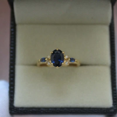 925 Sterling Silver Elegant Engagement Ring – Gold Plated & Gemstone Design - Image 1 of 4