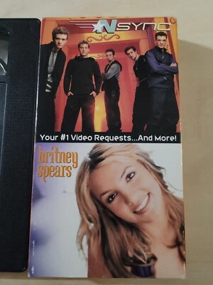 ВИНТАЖНЫЙ 2000 MCDONALDS VHS ЛЕНТЫ NSYNC BRITNEY SPEARS ВИДЕО ЗАПРОСЫ И МНОГОЕ ДРУГОЕ!  - Изображение 1 из 2