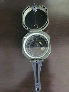 M2 COMPASS Military Compass /without case - Picture 1 of 3