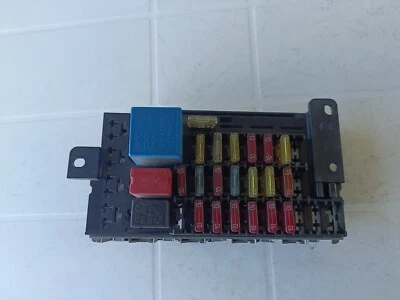 CENTRALINA PORTAFUSIBILI FUSIBILIERA FIAT SEICENTO 600  - Immagine 1 di 2