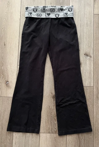 Las Vegas Oakland Raiders Black M PINK Straight Leg Yoga Pants Studs Victoria's Cover