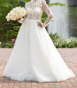 A line, high neck, flared ball gown wedding dress. Size 12 - Picture 1 of 8