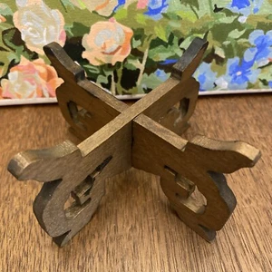 Small Pedestal Asian Wood Interlocking Stand Made in Japan Vintage - Picture 1 of 8
