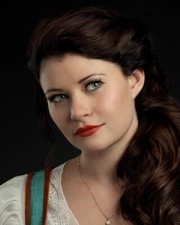 de Ravin, Emilie [Once Upon A Time] (57699) 8x10 Photo