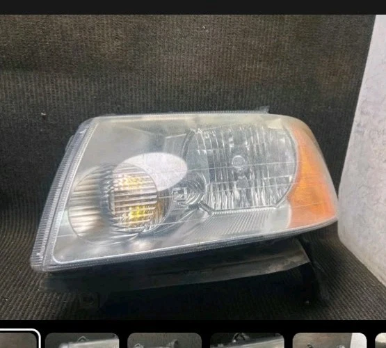 Faro izquierdo Ford Freestyle 2005-2007 (niebla) OEM: 6F9Z13008B Foto 1 de 1