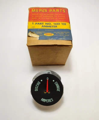 Amperímetro medidor cuadro de instrumentos Plymouth Belvedere Savoy 1955 NOS 1622132 Foto 1 de 4