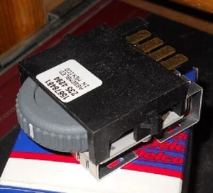 NOS 1994-97 Chevrolet S10 Headlight Dimmer Switch D810A - Picture 1 of 1