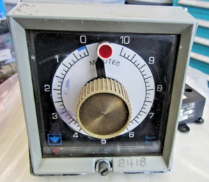 🔥EAGLE SIGNAL CYCL-FLEX 10 MIN TIMER 120 VAC HP54A616 MIT HP50-103 - Bild 1 von 15