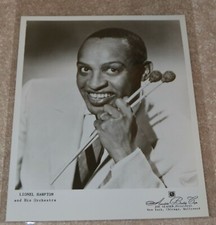 1958 ORIGINAL JAZZ CONTRACT SIGNED LIONEL HAMPTON ST MARYS COLLEGE MARYLAND