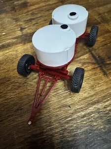 1/64 Custom Red/black Liquid Wagon Farm Toy - Picture 1 of 4