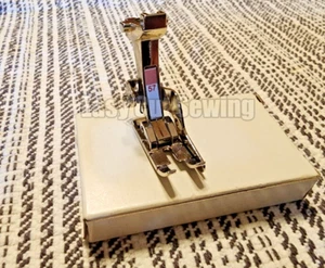 #57N Foot 1/4" QUILTING PATCHWORK Bernina New Style #0315777000 - Picture 1 of 2
