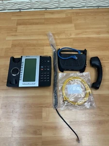 Mitel MiVoice 5330 IP Phone with Gigabit Base (50005804, 50006371) - Picture 1 of 2
