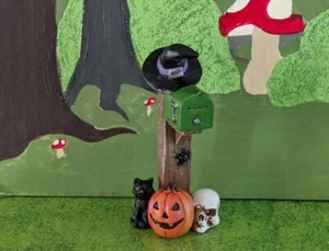 Miniature Halloween Mailbox for Fairy Gnome Troll Garden 3.75" New in Pkg - Picture 1 of 8